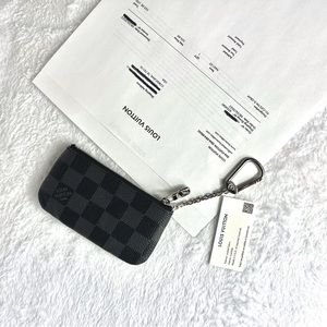 Louis Vuitton key pouch Used Gently